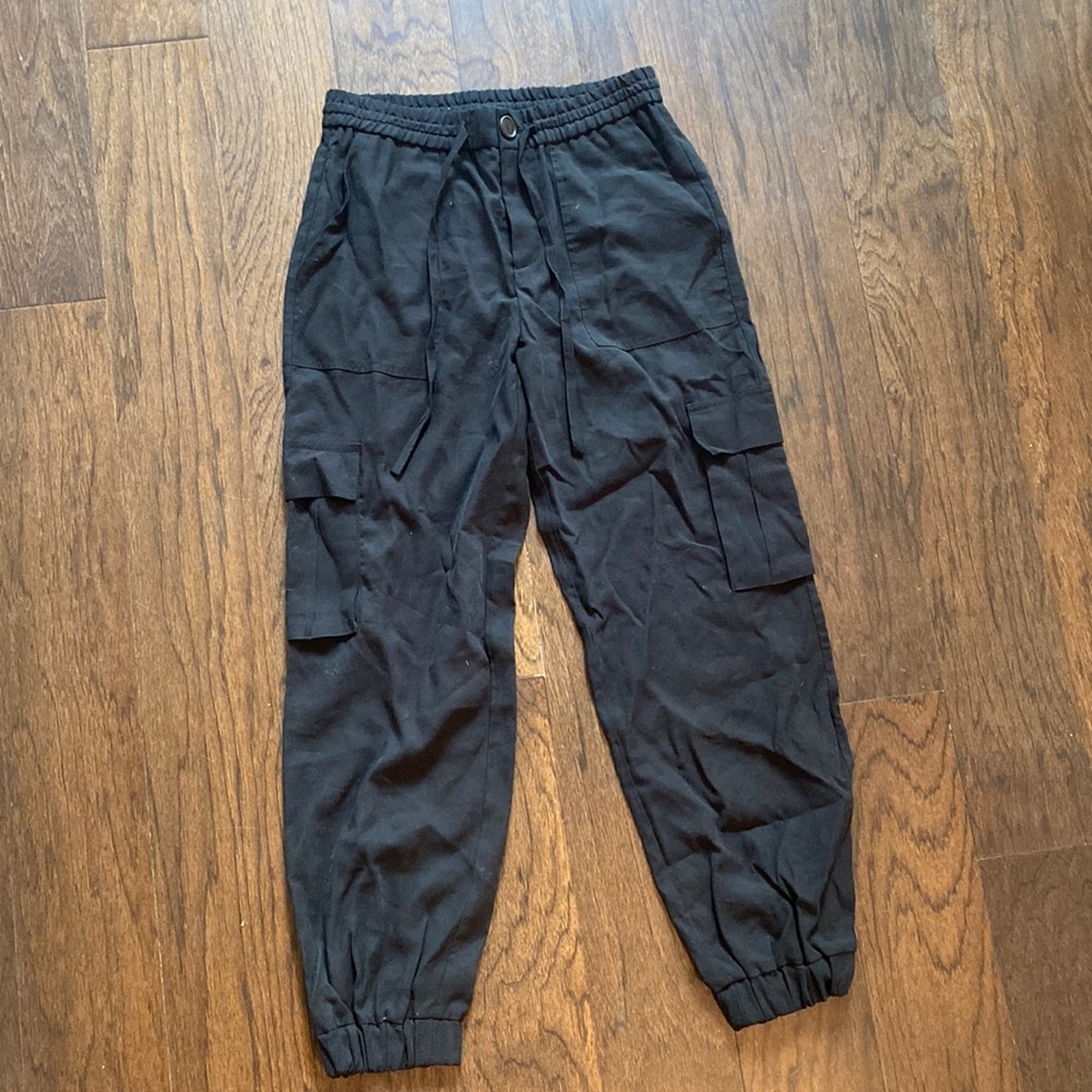 Black Zara cargo pants!
